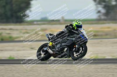 media/Apr-18-2025-TrackDaz (Fri) [[45f5874c44]]/C Group/Session 1 (Turn 7)/